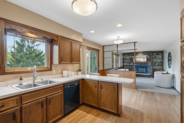 7109 Friendship Lane, Middleton, WI 53562