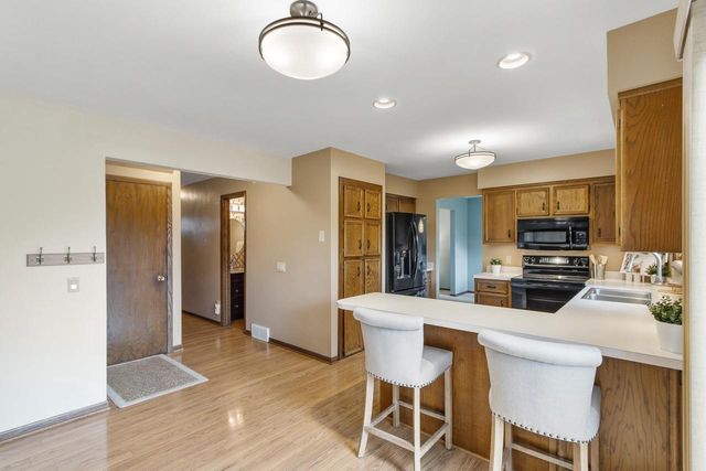7109 Friendship Lane, Middleton, WI 53562