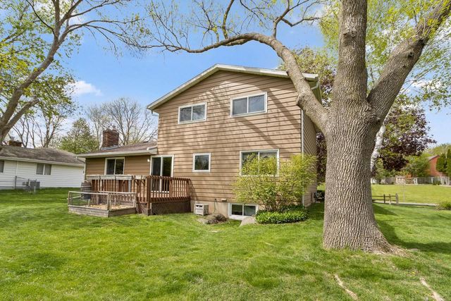 7109 Friendship Lane, Middleton, WI 53562