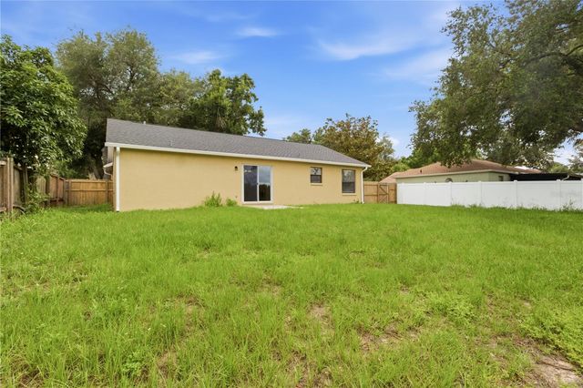 929 SANDYWOOD DRIVE, Brandon, FL 33510
