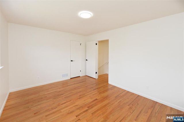 2 Kershner Place, Fair Lawn, NJ 07410