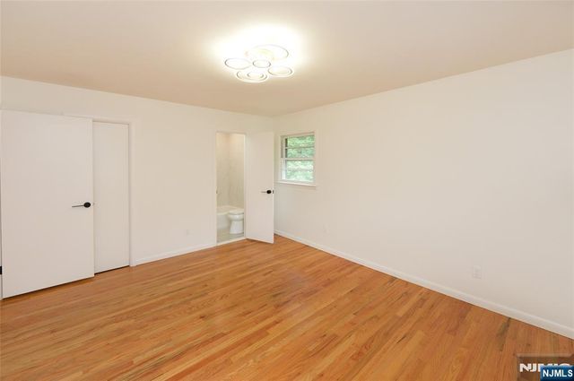 2 Kershner Place, Fair Lawn, NJ 07410