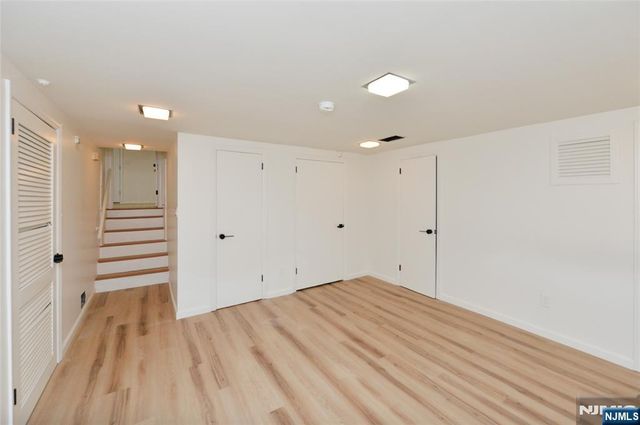 2 Kershner Place, Fair Lawn, NJ 07410