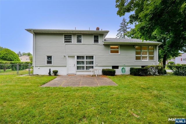 2 Kershner Place, Fair Lawn, NJ 07410