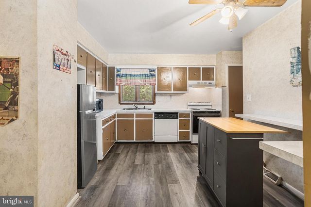 361 SHADY LA, Hamilton, NJ 08619