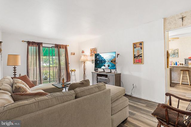 361 SHADY LA, Hamilton, NJ 08619
