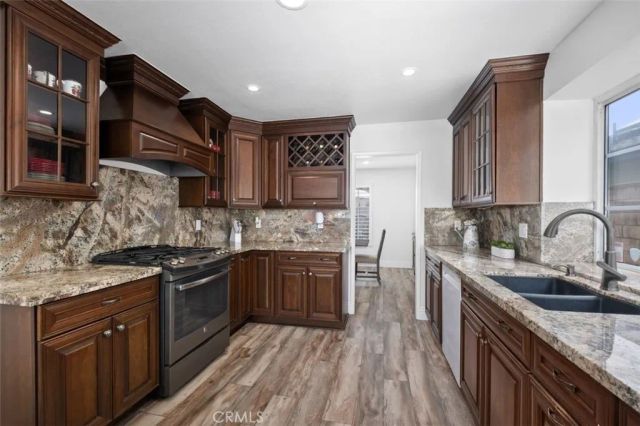 8412 Velvet Circle, Huntington Beach, CA 92646