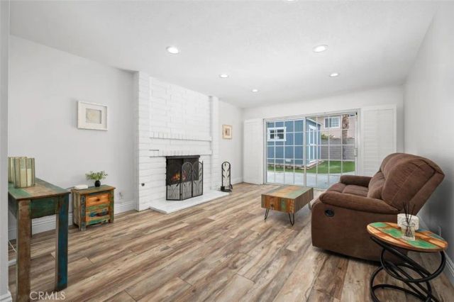 8412 Velvet Circle, Huntington Beach, CA 92646
