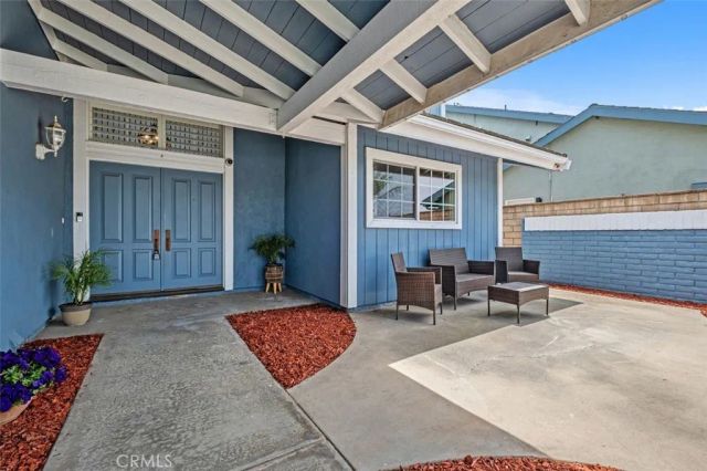 8412 Velvet Circle, Huntington Beach, CA 92646