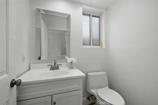 8412 Velvet Circle, Huntington Beach, CA 92646