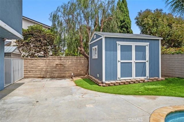 8412 Velvet Circle, Huntington Beach, CA 92646