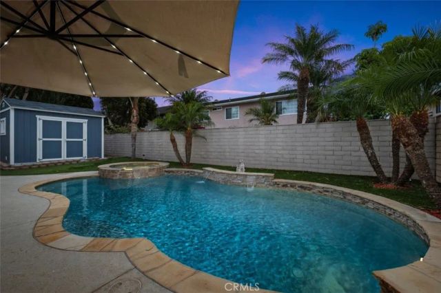 8412 Velvet Circle, Huntington Beach, CA 92646