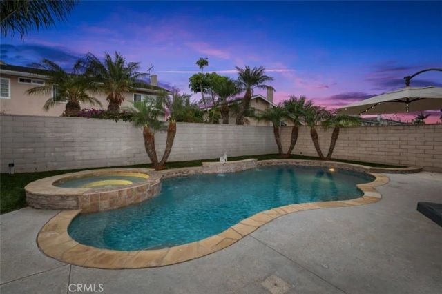 8412 Velvet Circle, Huntington Beach, CA 92646