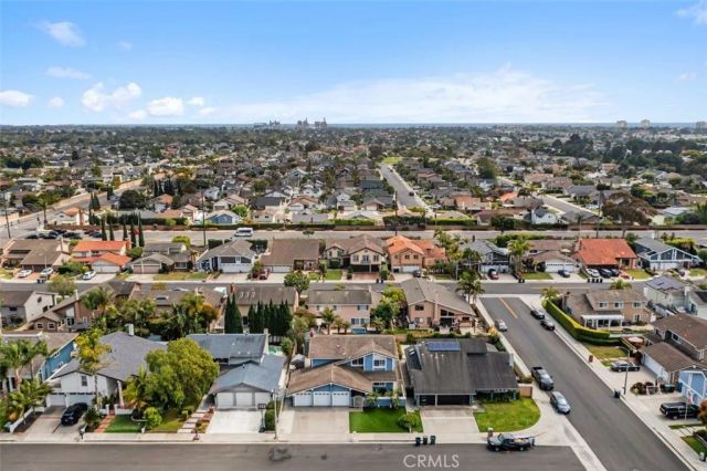 8412 Velvet Circle, Huntington Beach, CA 92646