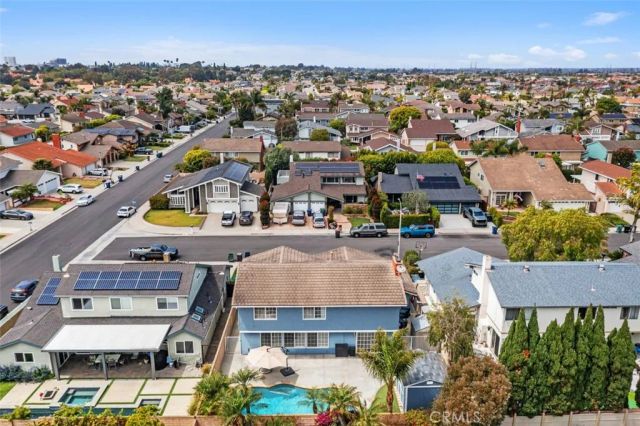 8412 Velvet Circle, Huntington Beach, CA 92646