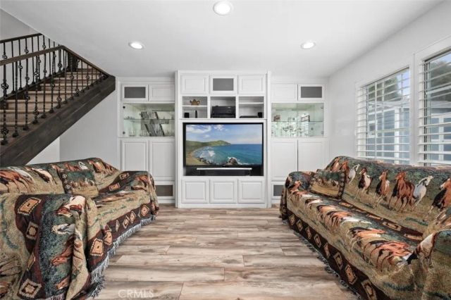 8412 Velvet Circle, Huntington Beach, CA 92646