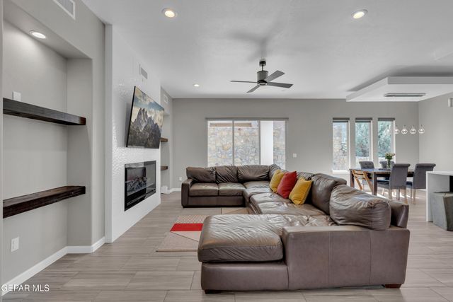 1256 DESERT NIGHT Street, El Paso, TX 79912