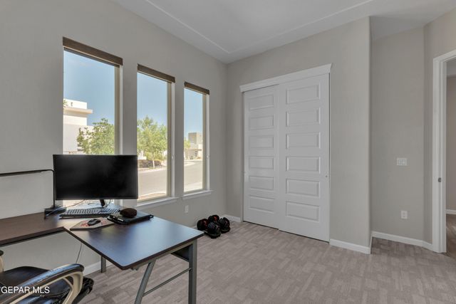 1256 DESERT NIGHT Street, El Paso, TX 79912