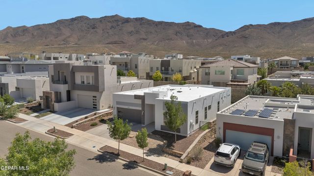 1256 DESERT NIGHT Street, El Paso, TX 79912