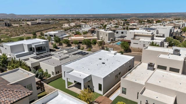 1256 DESERT NIGHT Street, El Paso, TX 79912