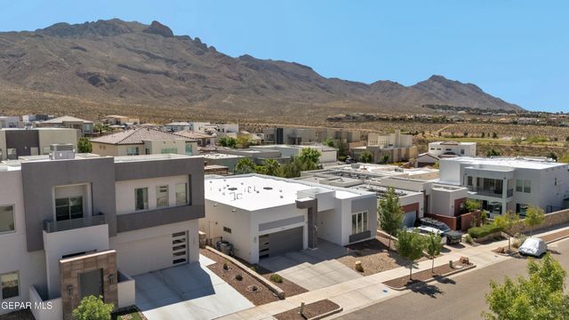 1256 DESERT NIGHT Street, El Paso, TX 79912