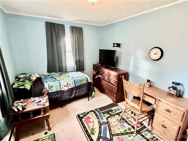 27 Hart Street, Oswego, NY 13126