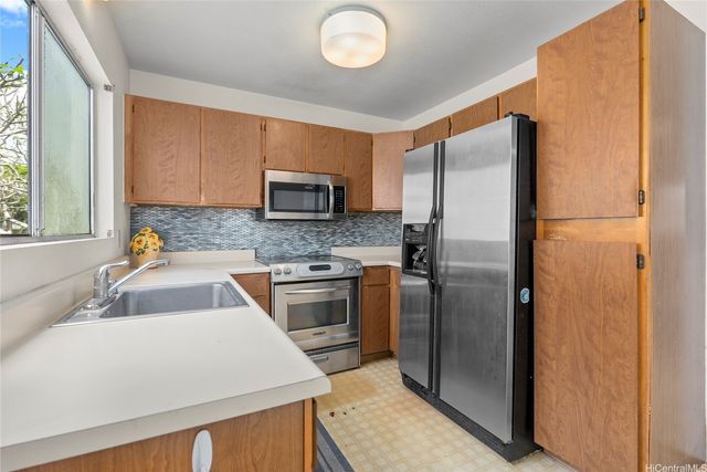 94-735 Meheula Parkway 9A, Mililani, HI 96789