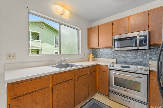 94-735 Meheula Parkway 9A, Mililani, HI 96789