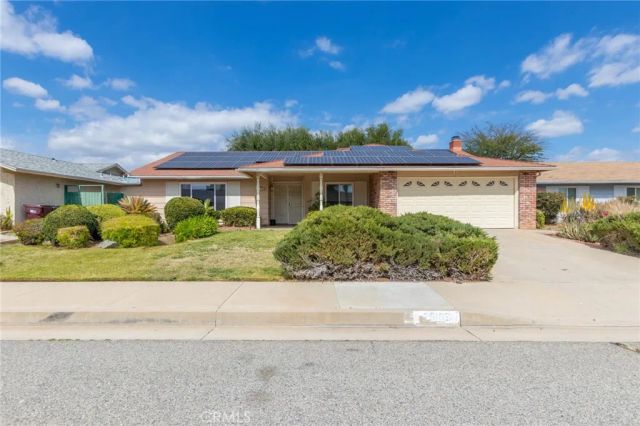 26182 Crestone Drive, Menifee, CA 92586