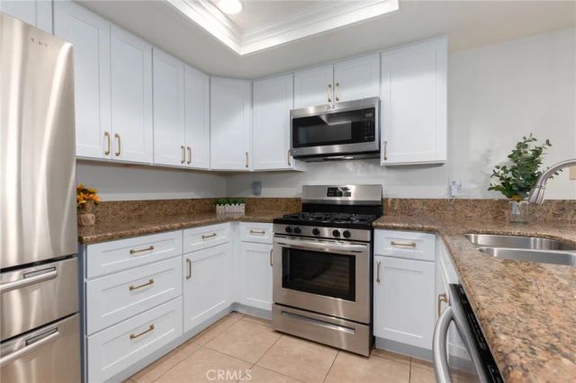 26182 Crestone Drive, Menifee, CA 92586