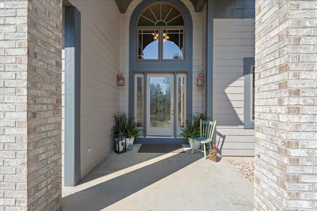 2082 Tower Drive, Stoughton, WI 53589