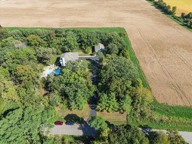 2082 Tower Drive, Stoughton, WI 53589