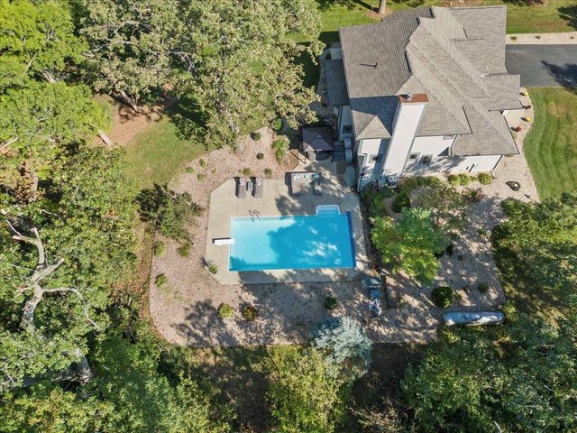 2082 Tower Drive, Stoughton, WI 53589