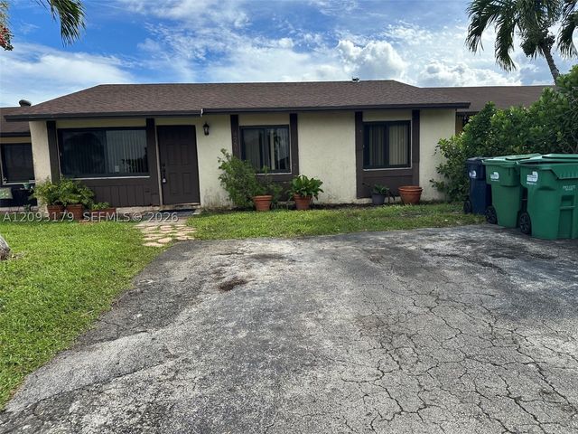 4756 SW 136th Pl, Miami, FL 33175