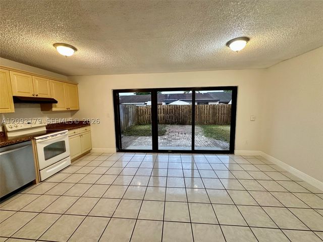 4756 SW 136th Pl, Miami, FL 33175