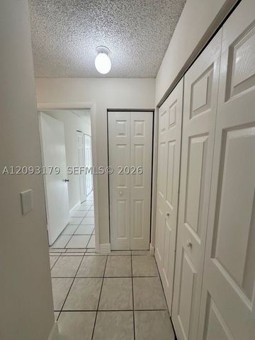 4756 SW 136th Pl, Miami, FL 33175