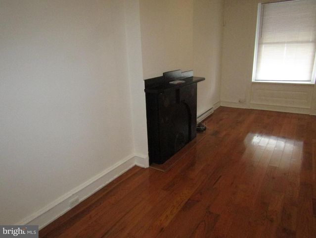2522 W MONTGOMERY AVE, Philadelphia, PA 19121