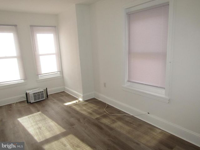 2522 W MONTGOMERY AVE, Philadelphia, PA 19121