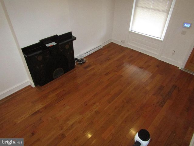 2522 W MONTGOMERY AVE, Philadelphia, PA 19121