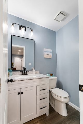 1945 N Collegiate Drive, Paris, TX 75462