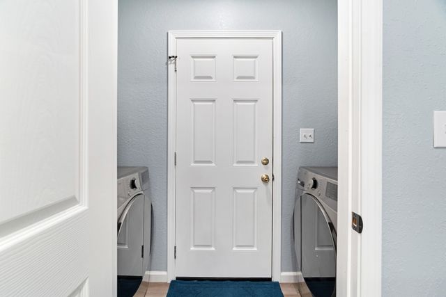 1945 N Collegiate Drive, Paris, TX 75462