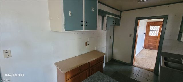 826 Reed, Akron, OH 44306