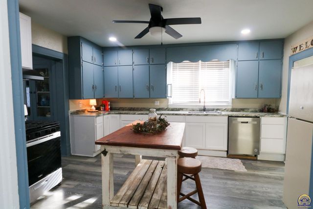 116 N Fourth St, Madison, KS 66860