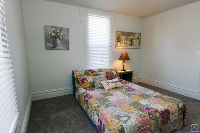 116 N Fourth St, Madison, KS 66860