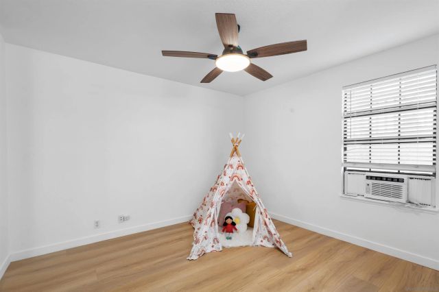 3975 Hortensia St E7, San Diego, CA 92110