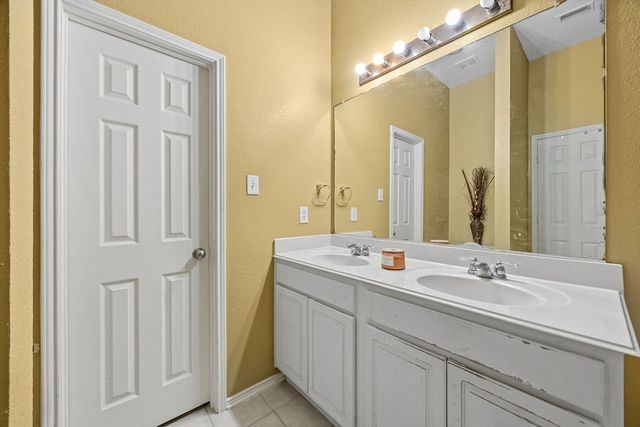549 Anchor Way, Crowley, TX 76036