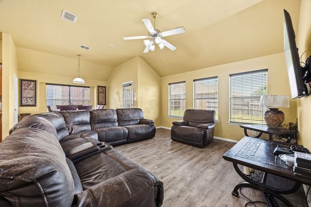 549 Anchor Way, Crowley, TX 76036