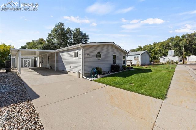 806 Desert Circle, Fountain, CO 80817