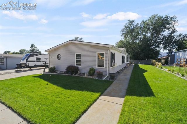 806 Desert Circle, Fountain, CO 80817