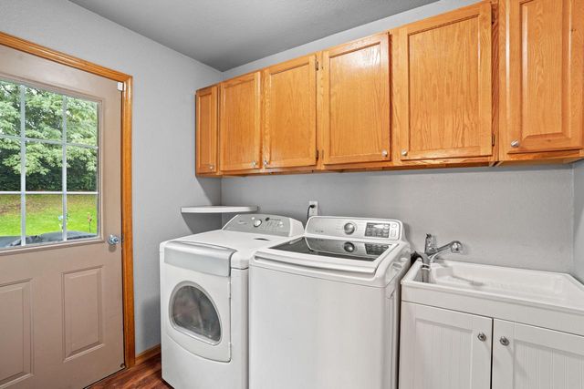 7244 S Dover Hill COURT, Franklin, WI 53132